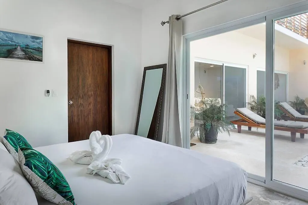 Villa Casa Quetzal - 5 Bedroom - La Veleta Tulum Mexico